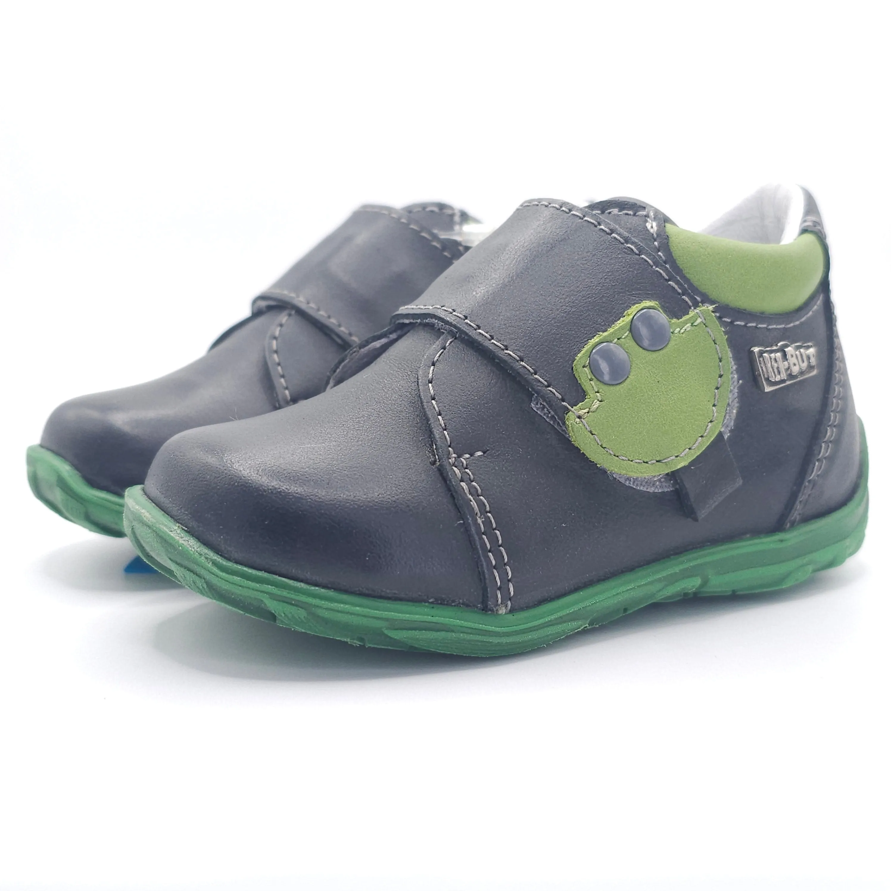 Boys Velcro Shoe In Dark Gray and Green