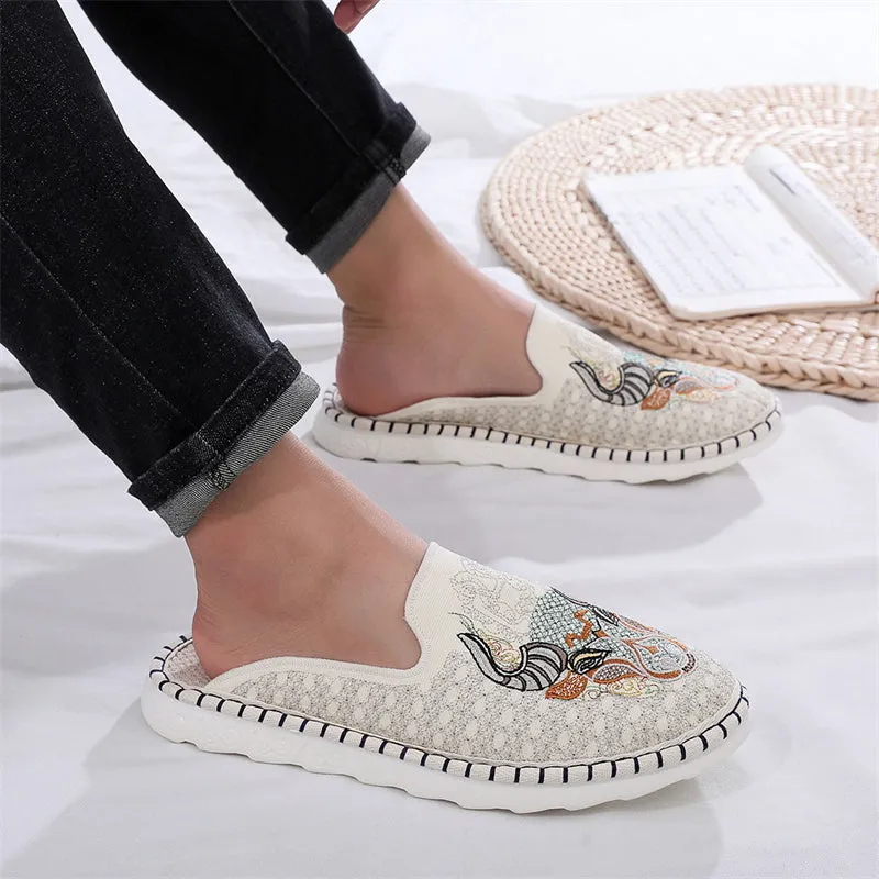 Chinese Style Cow Head Hand Embroidery Cozy Flats for Men