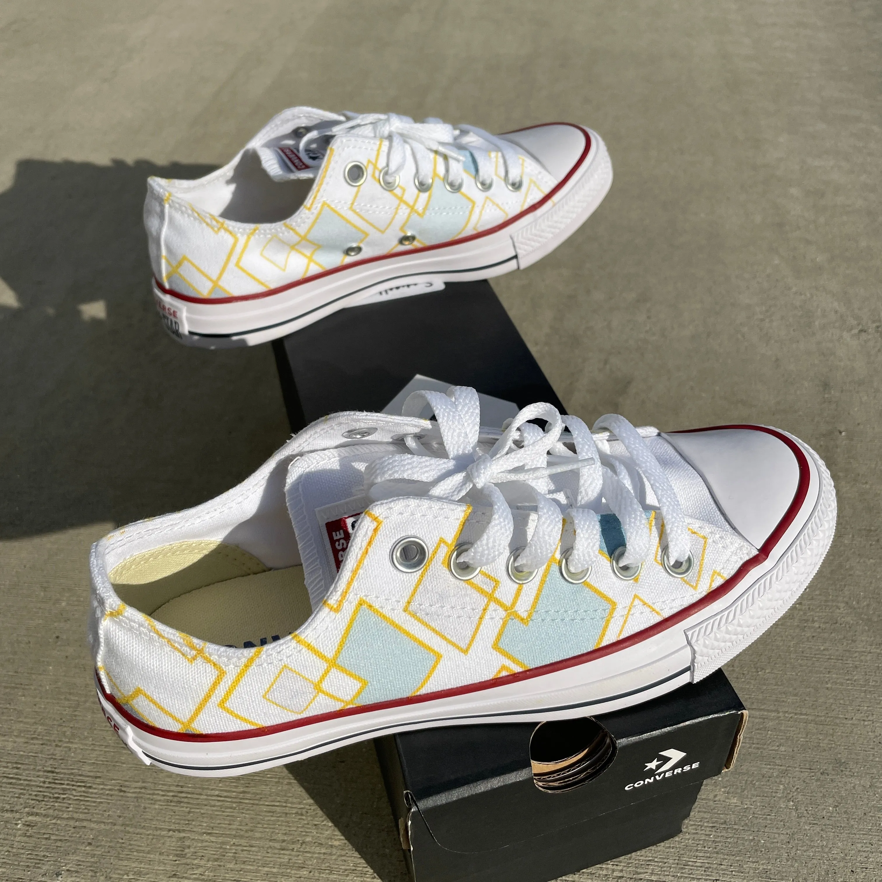 Dancing Diamond Pattern - Custom Low Tops - Custom Converse Shoes