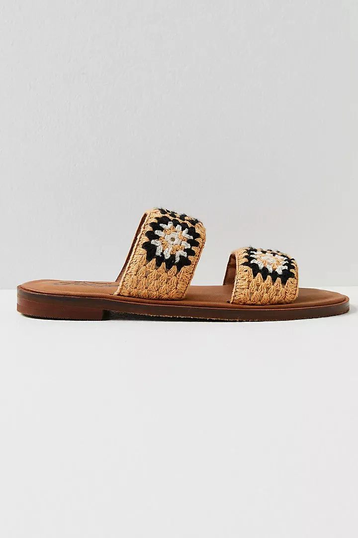 JULIET CROCHET SANDALS