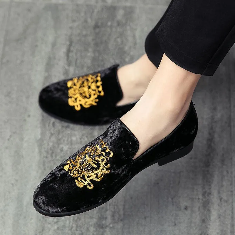 Korean Style Embroidered Leisure Lazy Shoes